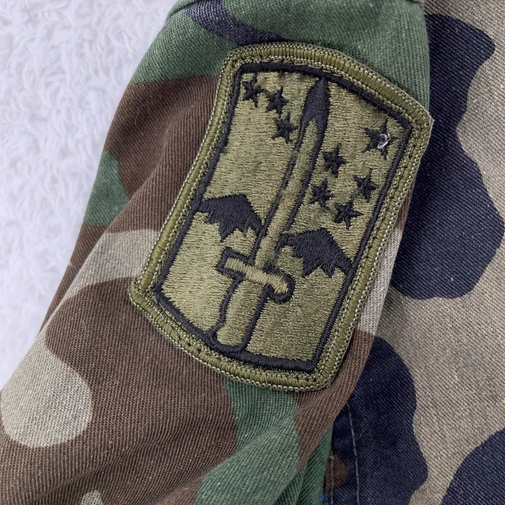 Army Woodland Camo BDU‎ USGI Jacket Mens Medium Regular NSN 8415-01-084-1657